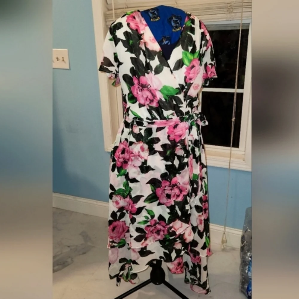 Betsey Johnson Black and Pink Floral Faux Wrap Maxi Dress - Picture 9 of 9